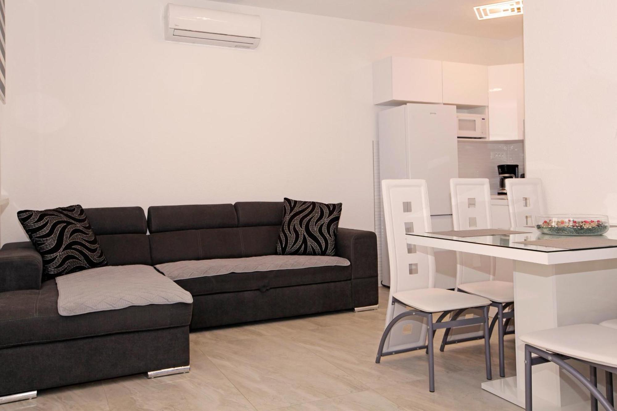 Apartments Toni Bol Rum bild