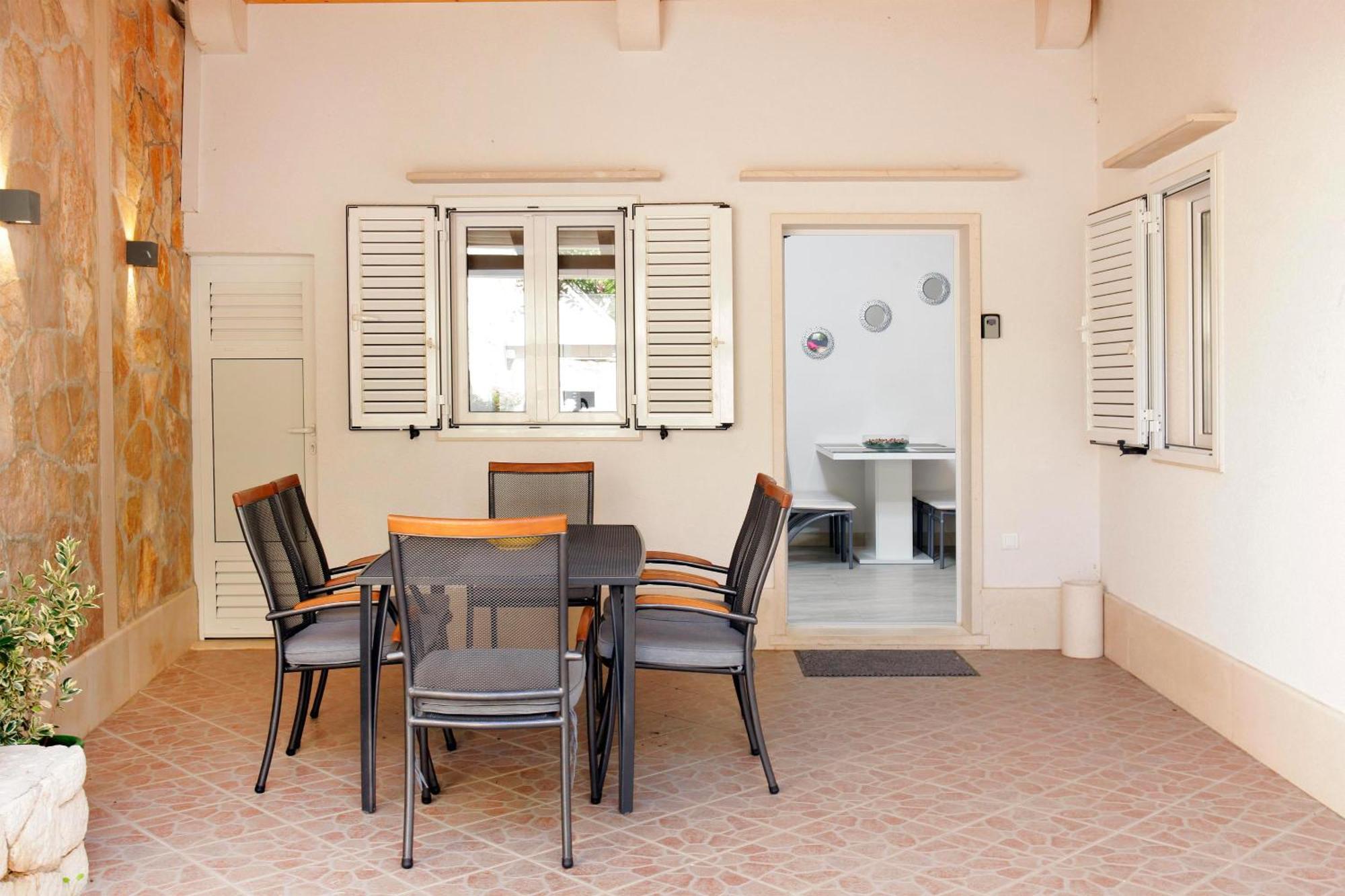 Apartments Toni Bol Rum bild