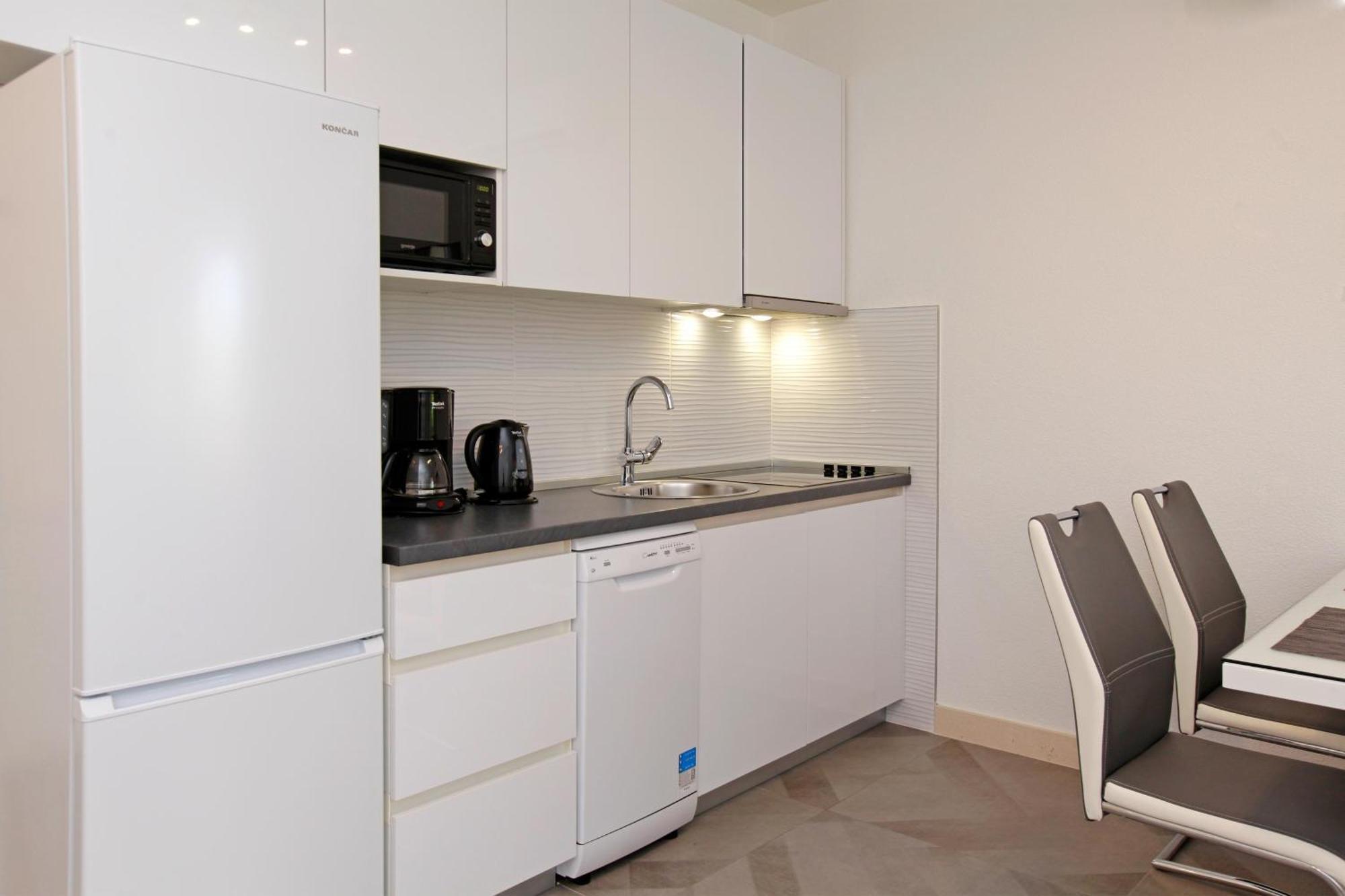 Apartments Toni Bol Rum bild